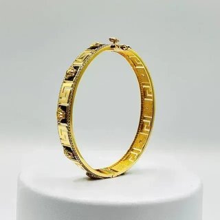 Pulsera Rígida Medusa Onix Greca 18K