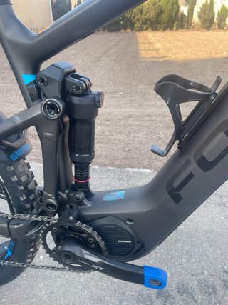 E-BIKE FOCUS JAM2 6.8 CARBÓN 2017