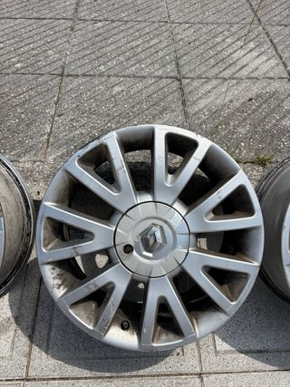 Llantas Renault 16” 4x100