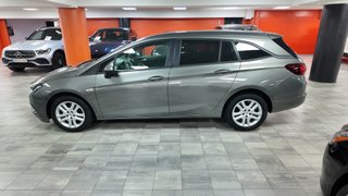 Opel  Astra 1.6 CDTi Business ST