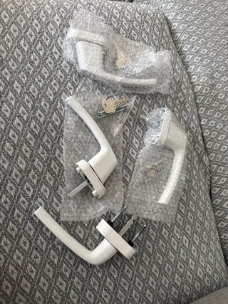Manetas de ventana con cerradura y llaves