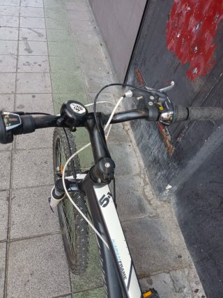 Bicicleta Rockrider Gris