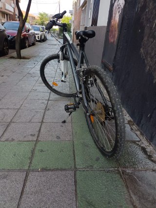 Bicicleta Rockrider Gris