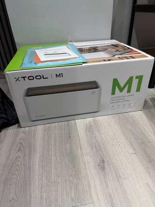 Xtool M1 Cortadora y Grabadora Láser 10w