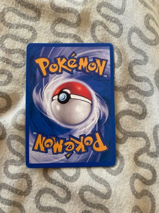Carta Pokémon Zapdos del Rocket 25 Aniversario