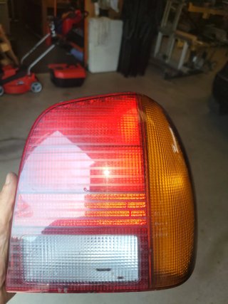 Piloto Wolkswagen Polo MK3