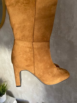 Botas altas tacón ante marrón