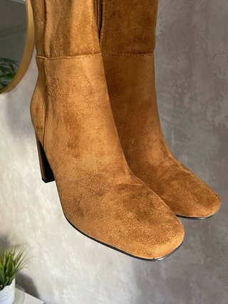 Botas altas tacón ante marrón