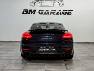 Porsche Panamera turbo 2010