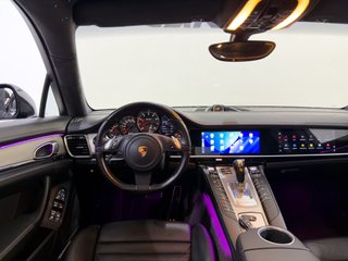 Porsche Panamera turbo 2010