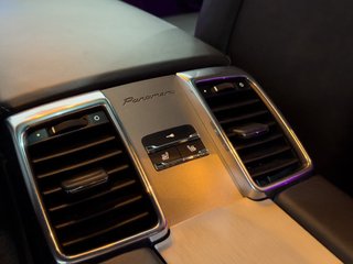 Porsche Panamera turbo 2010