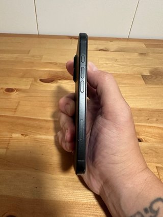 iPhone 16 Negro