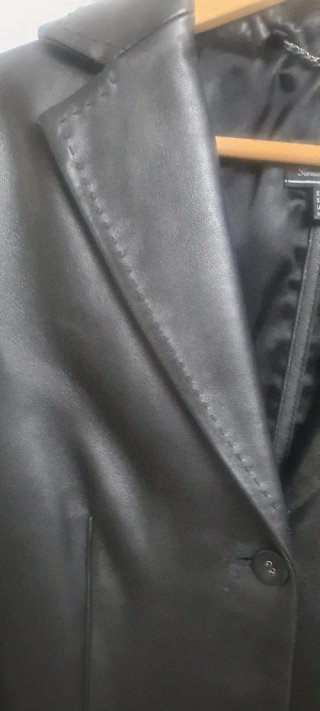 Chaqueta de cuero negra Mango Talla S