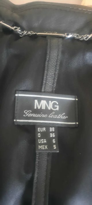 Chaqueta de cuero negra Mango Talla S