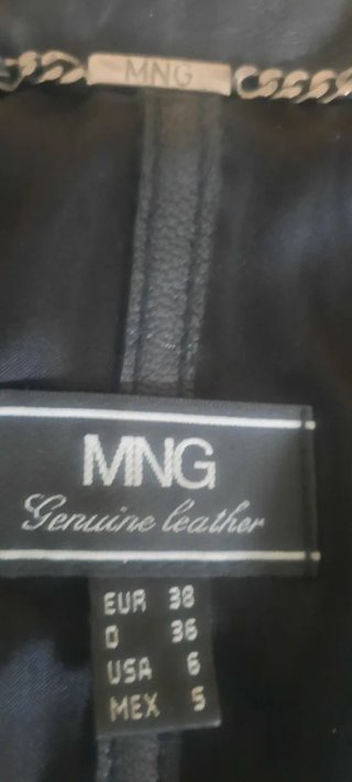Chaqueta de cuero negra Mango Talla S
