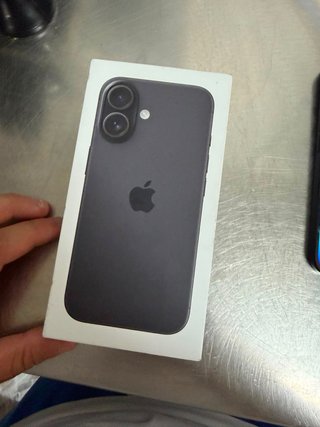iPhone 16 Negro