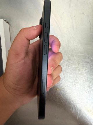 iPhone 16 Negro