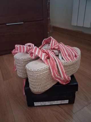 Cuñas esparto rojas y blancas