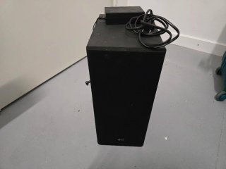 Barra de Sonido LG SLY5 con Subwoofer