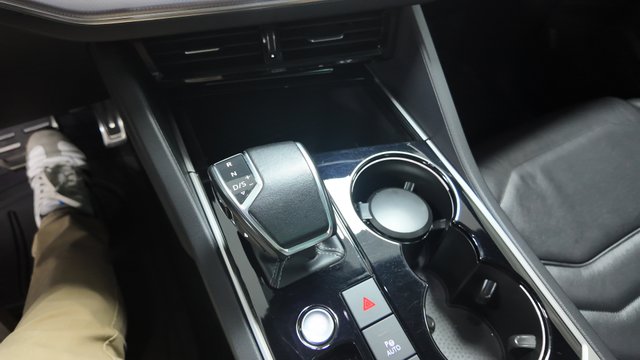 Volkswagen Touareg RLine 3.0 TDI Tip 4Motion
