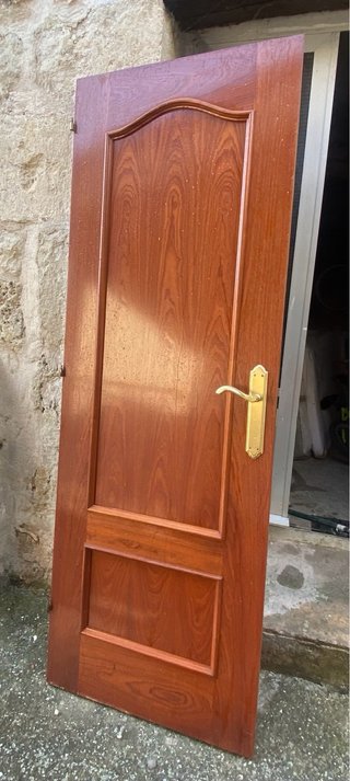 Puerta Madera 70x200 cm Buen estado. 6 uds.
