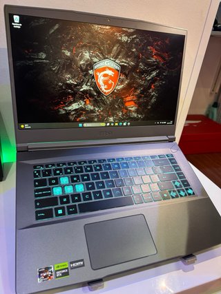 Portatil MSI Gaming / Diseño 1TB