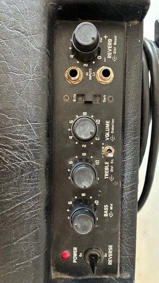 Polytone Baby Brute Baby Taurus Amplificador Jazz