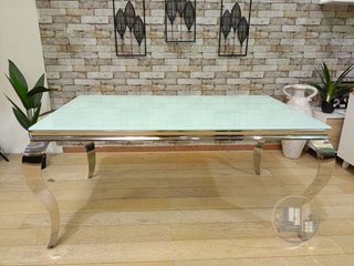MESA DE COMEDOR - NUEVA