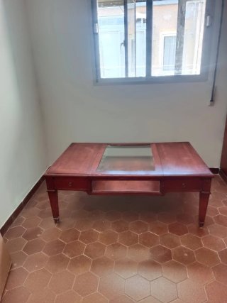 Mesa centro madera 4 cajones cristal abatible