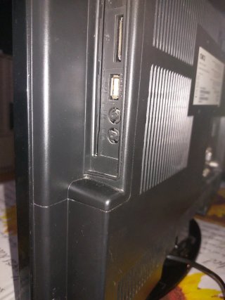 TV OKI Negra con HDMI y TDT Integrado 19