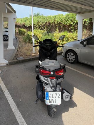 Yamaha XMAX Tech MAX Negra 2024
