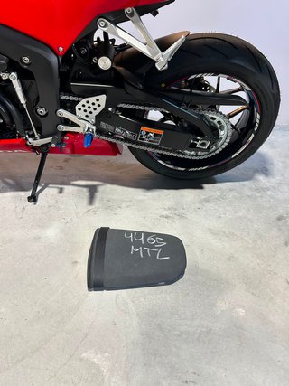 Honda CBR 600 RR Roja y Azul