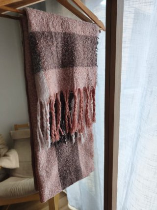 Bufanda XXL rosa, gris y blanca