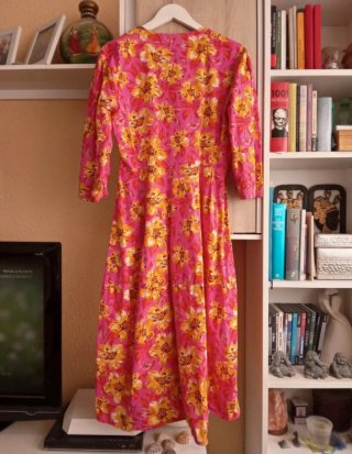 (L) Vestido largo estampado de Sfera