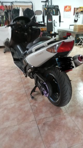 Yamaha T-max 500