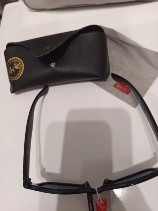 Gafas de sol Ray-Ban negras
