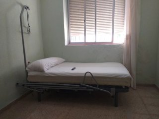 Cama articulada eléctrica
