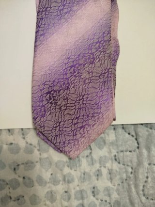 Corbata Morada Roy robson