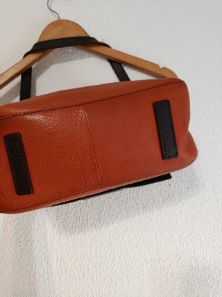 Bolso Purificación García cuero naranja