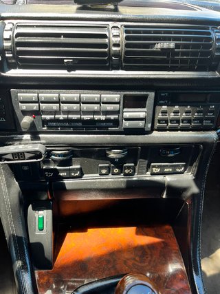 BMW 735i Clásico Gasolina – Buen estado general