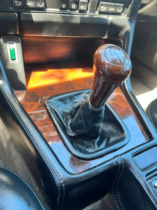 BMW 735i Clásico Gasolina – Buen estado general