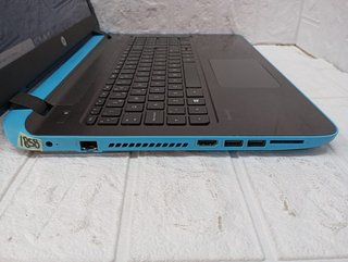 Portatil HP Pavilion 15-p033ns (1858)