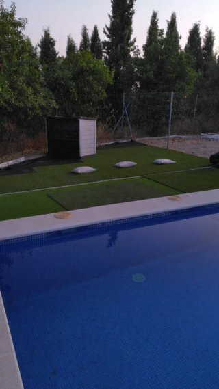 Césped artificial (montaje)