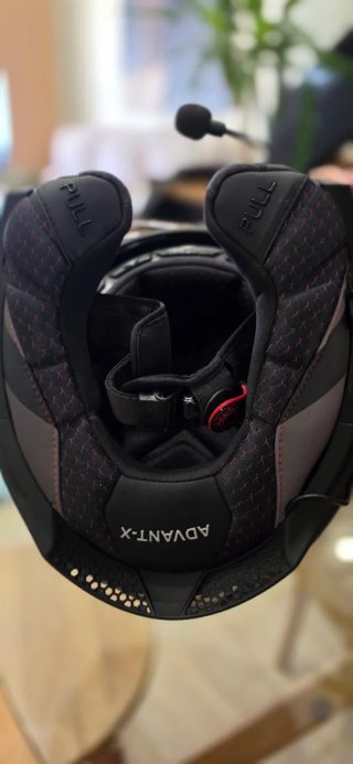 LS2 Advant X Negro Mate + Intercom Cardo 4X