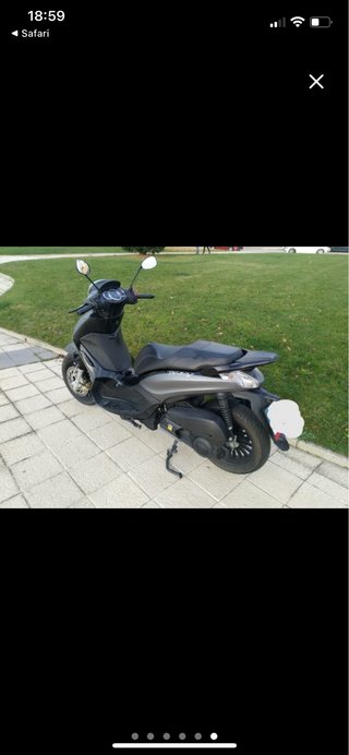 Piaggio Beverly 125cc Gris