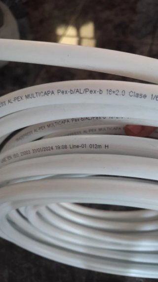 Tubo Multicapa 16mm Liso 10m (AENOR)