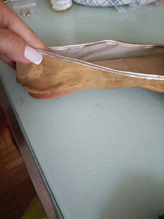 Manoletinas Bimba y Lola doradas transparentes