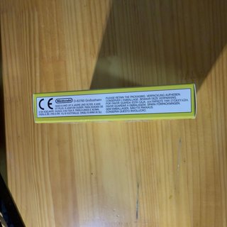Caja Repro Pokémon Amarillo Game Boy Española