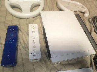 Lote Wii Mario Kart y Accesorios
