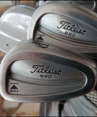 Set de Palos de Golf TITLEIST y KING COBRA